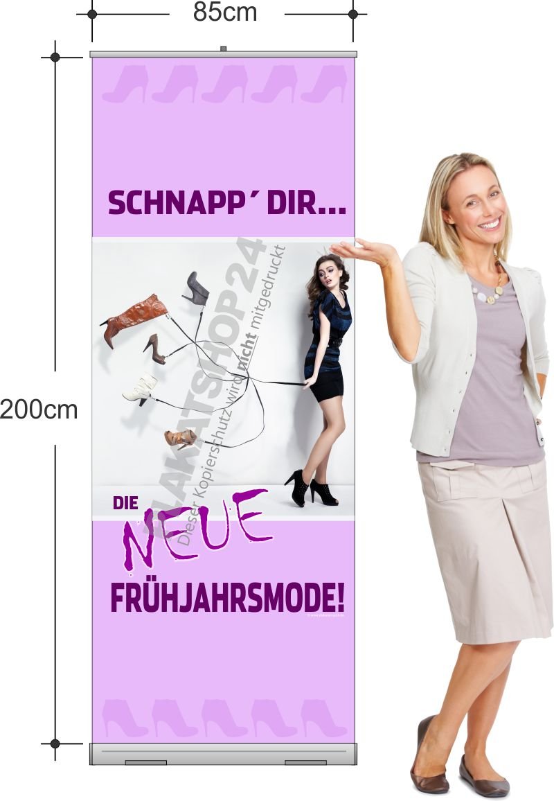 Rollup-Banner für Frühjahrsmode im Schuhgeschäft